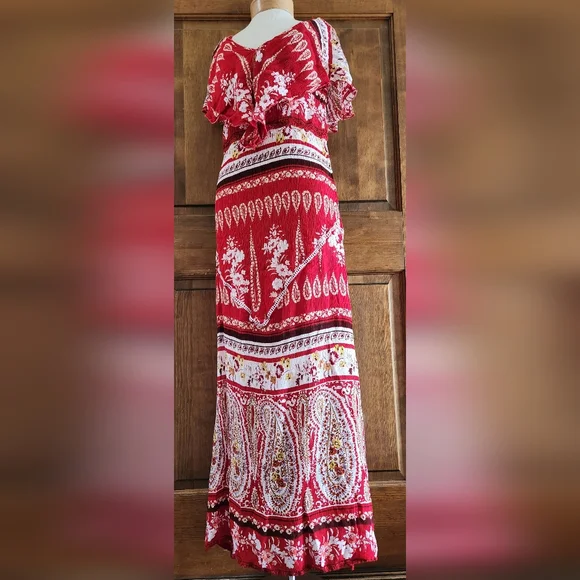 modest floral maxi dress Smocked Floral Maxi Dress
